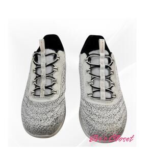 “Skechers Women’s Vapor Foam Lite Memory Foam Shoes Sz 9.5 Speckled Two-Tone”